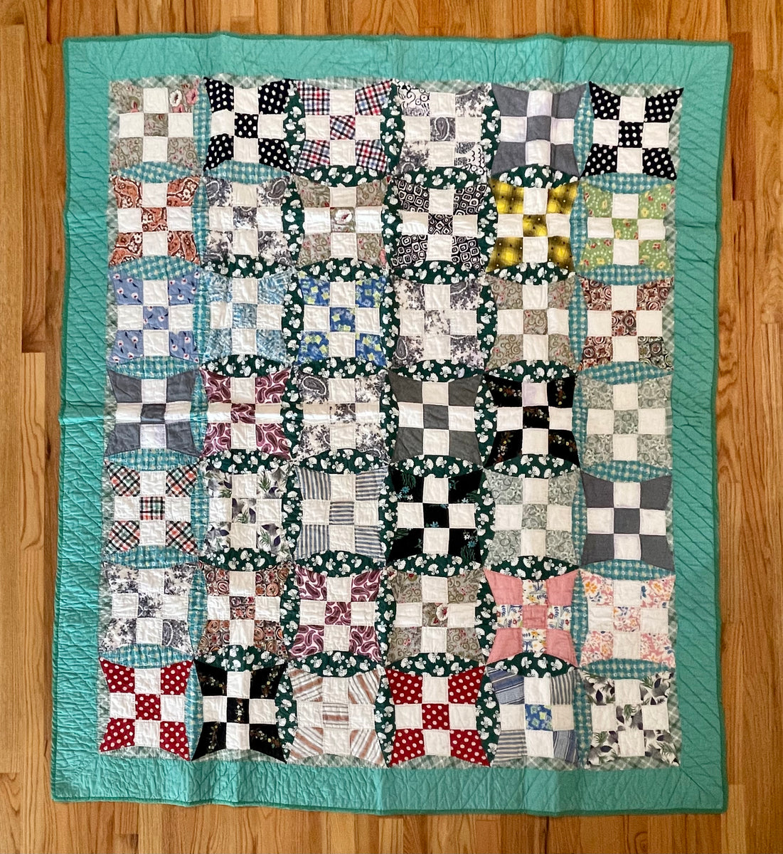 Glorified Nine Patch Vintage Quilt Throw Midland